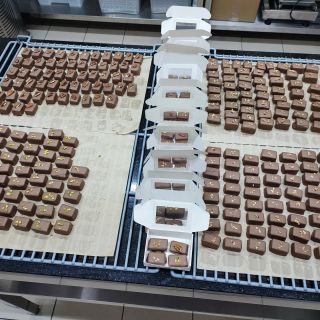 Neuvěřitelné se stalo skutečností a my pro vás máme NUGÁT 🌰🥜🍫 a hned 4 druhy. Pekan, lískovec, arašíd a pistácie. A taky...